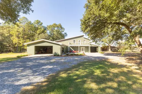18 Gordon Dr, Petal, MS 39465