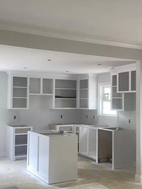 Kitchen - 16 Adeline Ct, Sumrall, MS 39482 photo 1 of 2
