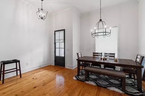 Dining - 1652 Old Lake Rd, Brandon, MS 39042 photo 1 of 2