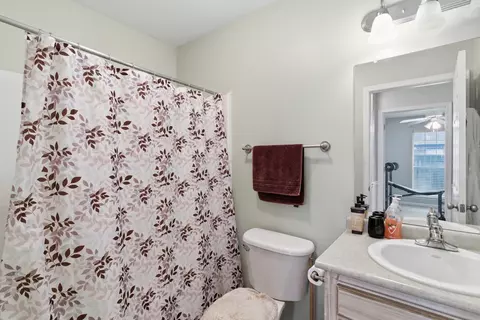 Bath - 22 Harper Pl, Petal, MS 39465 photo 4 of 4