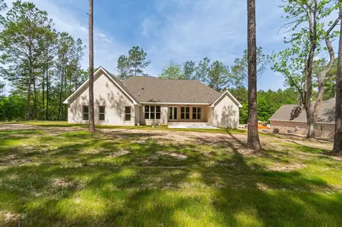 Exterior - 8 Shadow Ridge Dr, Laurel, MS 39443 photo 10 of 12