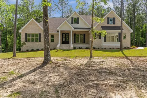 Exterior - 8 Shadow Ridge Dr, Laurel, MS 39443 photo 2 of 12