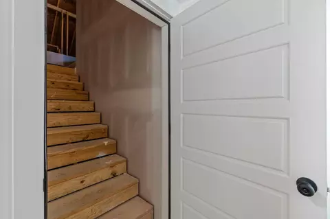 Entry Way - 8 Shadow Ridge Dr, Laurel, MS 39443 photo 7 of 7