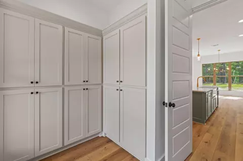 Entry Way - 8 Shadow Ridge Dr, Laurel, MS 39443 photo 3 of 7