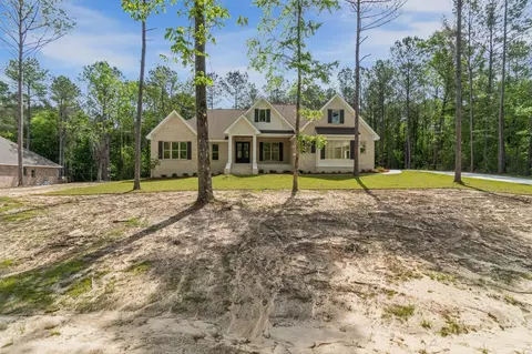 Exterior - 8 Shadow Ridge Dr, Laurel, MS 39443 photo 4 of 12