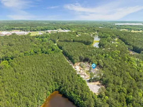 View/Area - 8 Shadow Ridge Dr, Laurel, MS 39443 photo 2 of 4