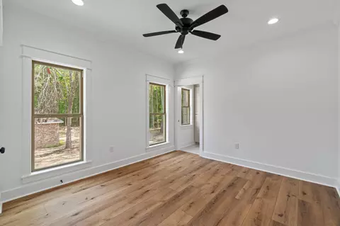 Bedroom - 8 Shadow Ridge Dr, Laurel, MS 39443 photo 7 of 8