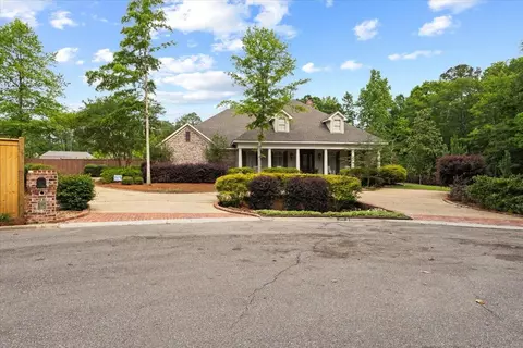 107 Natalie Ln, Hattiesburg, MS 39402