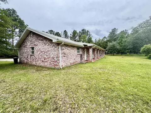 Exterior - 20 C G Smith, Picayune, MS 39466 photo 6 of 10
