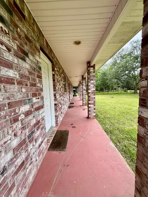 Exterior - 20 C G Smith, Picayune, MS 39466 photo 5 of 10