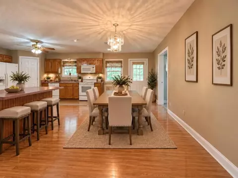Dining - 20 C G Smith, Picayune, MS 39466 photo 1 of 1