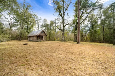 363 Mississippi 598, Seminary, MS 39479