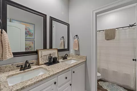Bath - 58 Chastain, Sumrall, MS 39482 photo 2 of 2