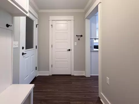 Entry Way - 29 W Cherry, Sumrall, MS 39482 photo 2 of 3