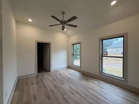 253 Smith Dr, Mendenhall, MS 39114 photo 9