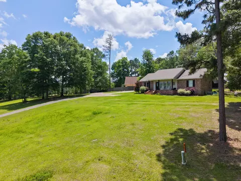 Exterior - 73 Pine Crest Rd, Purvis, MS 39475 photo 3 of 14