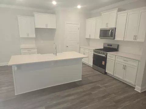 Kitchen - 19 Brookstone, Petal, MS 39465 photo 2 of 5