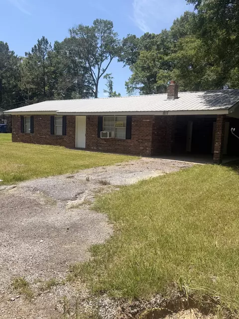 1217 Magnolia Ave, Heidelberg, MS 39439