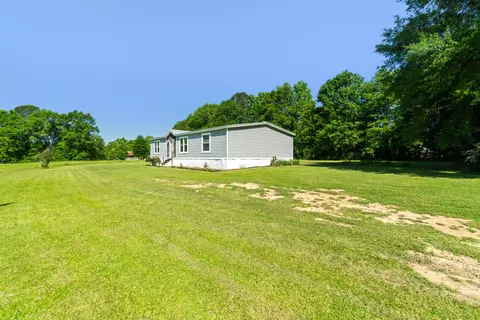 133 J D Broome, Sumrall, MS 39482 photo 4