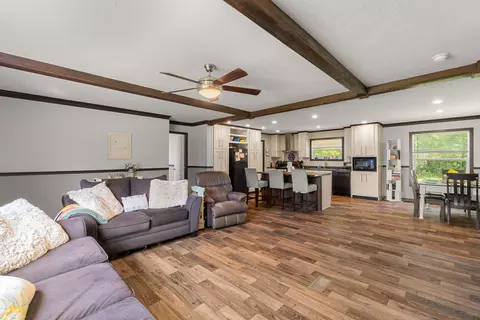 133 J D Broome, Sumrall, MS 39482 photo 9