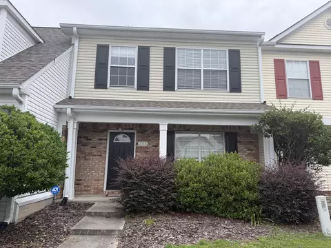 206 Jefferson Pl, Hattiesburg, MS 39402