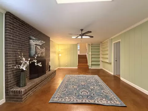 Living - 25 Pine Crest Rd, Purvis, MS 39475 photo 8 of 9