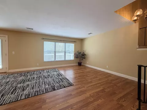 Living - 25 Pine Crest Rd, Purvis, MS 39475 photo 5 of 9