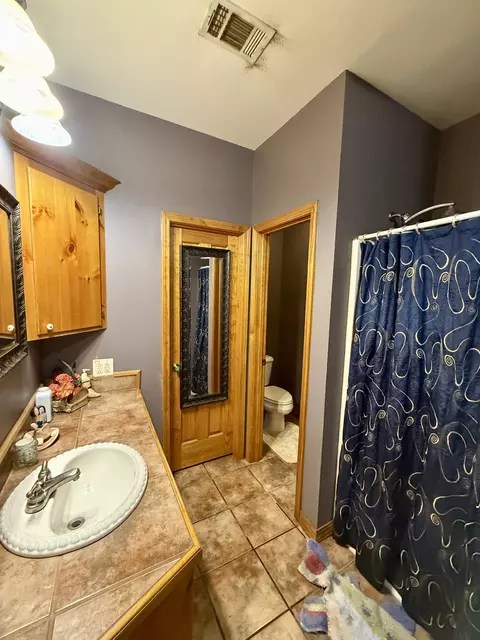 Bath - 159 Taylor Rd, Kokomo, MS 39643 photo 2 of 3