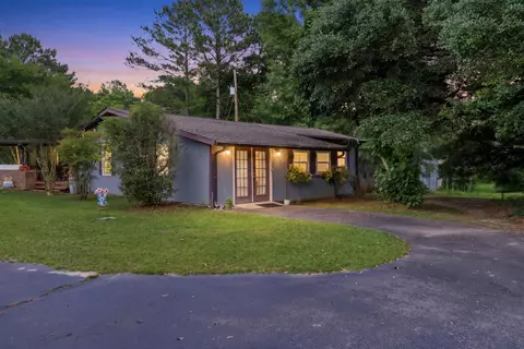 121 Mississippi 598, Seminary, MS 39479
