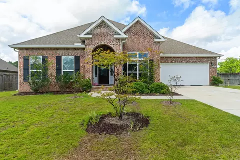 7004 Glen Eagle Dr, Biloxi, MS 39532