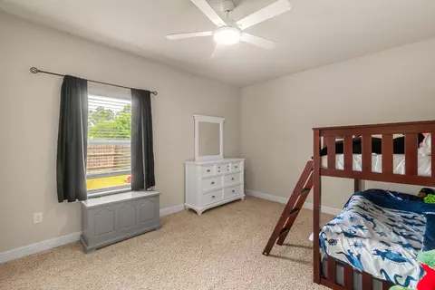 Bedroom - 7004 Glen Eagle Dr, Biloxi, MS 39532 photo 5 of 8
