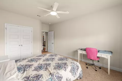 Bedroom - 7004 Glen Eagle Dr, Biloxi, MS 39532 photo 4 of 8