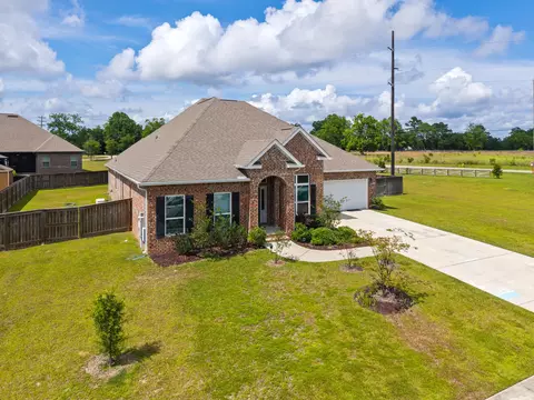 View/Area - 7004 Glen Eagle Dr, Biloxi, MS 39532 photo 1 of 5