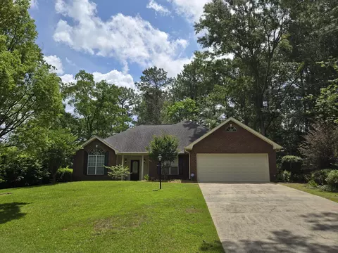 38 Waverly, Hattiesburg, MS 39402