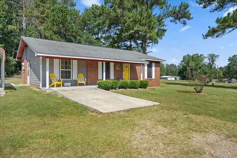 8389 Mississippi 35, Prentiss, MS 39474