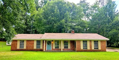 8 Mar - Ree Dr, Laurel, MS 39440