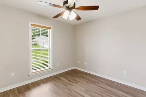 Bedroom - 75 Planted Pine Dr, Purvis, MS 39475 photo 1 of 5