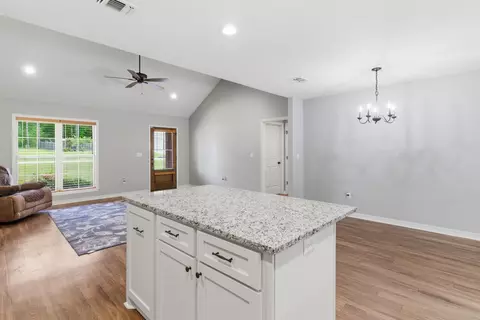 Entry Way - 75 Planted Pine Dr, Purvis, MS 39475 photo 1 of 2