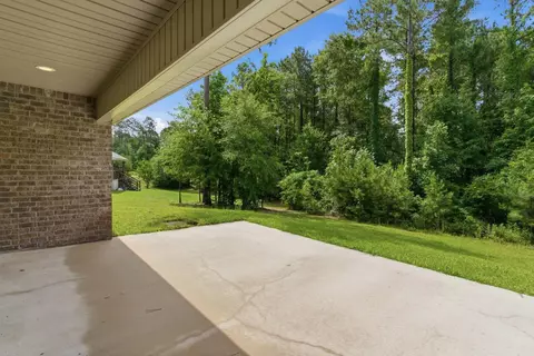 Exterior - 75 Planted Pine Dr, Purvis, MS 39475 photo 4 of 7
