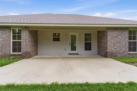Exterior - 75 Planted Pine Dr, Purvis, MS 39475 photo 7 of 7