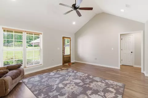 Living - 75 Planted Pine Dr, Purvis, MS 39475 photo 1 of 2
