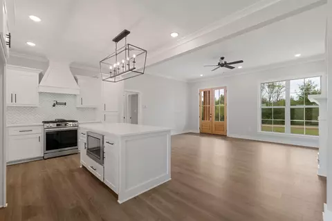 Living - 49 Excellor, Sumrall, MS 39482 photo 5 of 5