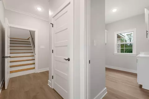 Entry Way - 49 Excellor, Sumrall, MS 39482 photo 3 of 4