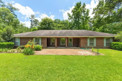 1034 Hope Dr, Mccomb, MS 39648
