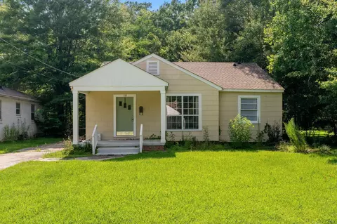 121 S 20th Ave, Hattiesburg, MS 39401