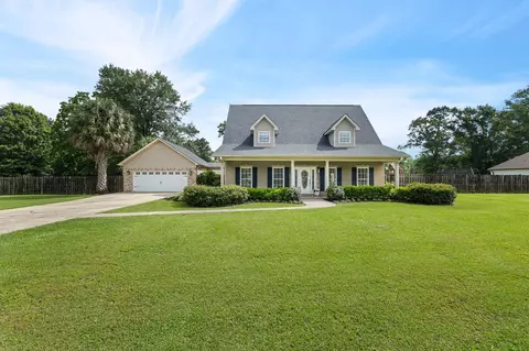 18 Julieanne Dr, Carriere, MS 39426