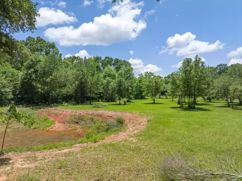 2 02 Acr F Z Goss, Picayune, MS 39466 photo 4