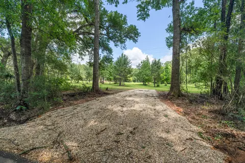 2 02 Acr F Z Goss, Picayune, MS 39466