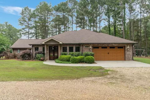 16 Victory Ranch Rd, Petal, MS 39465
