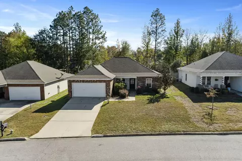 10 Clear Springs Ct, Hattiesburg, MS 39402